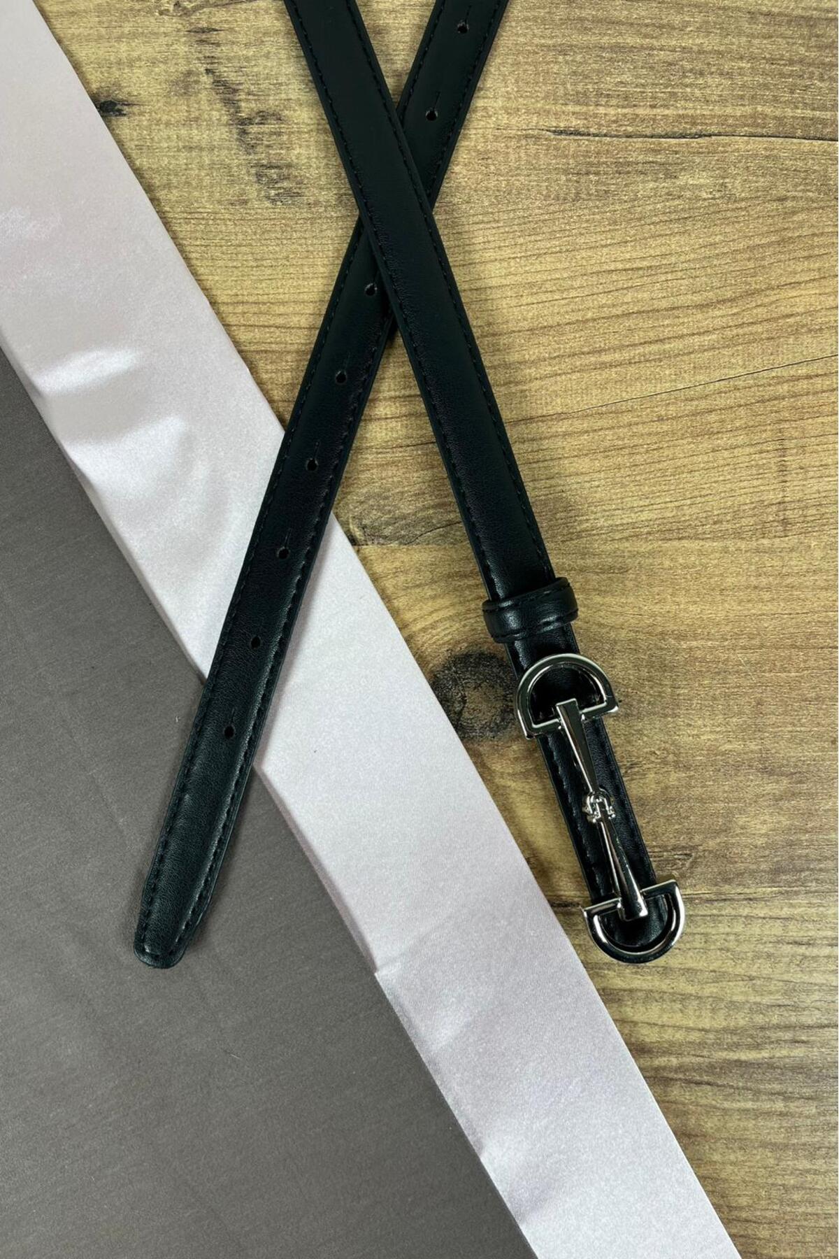 Hakiki Deri Kadın Kemer Siyah Gümüş Ataç Tokalı 2 cm Genişlik Dikişli Bombeli Elbise Uyumlu